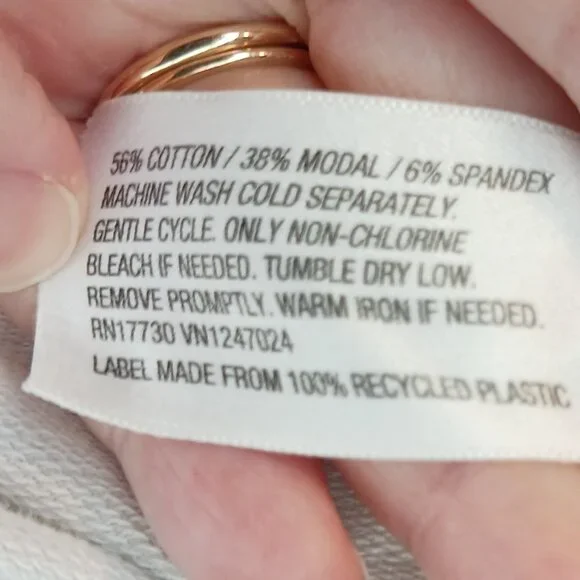 3/$18 - Joy Lab Red/Gray Long Sleeve Top  Size Medium - Picture 6 of 8